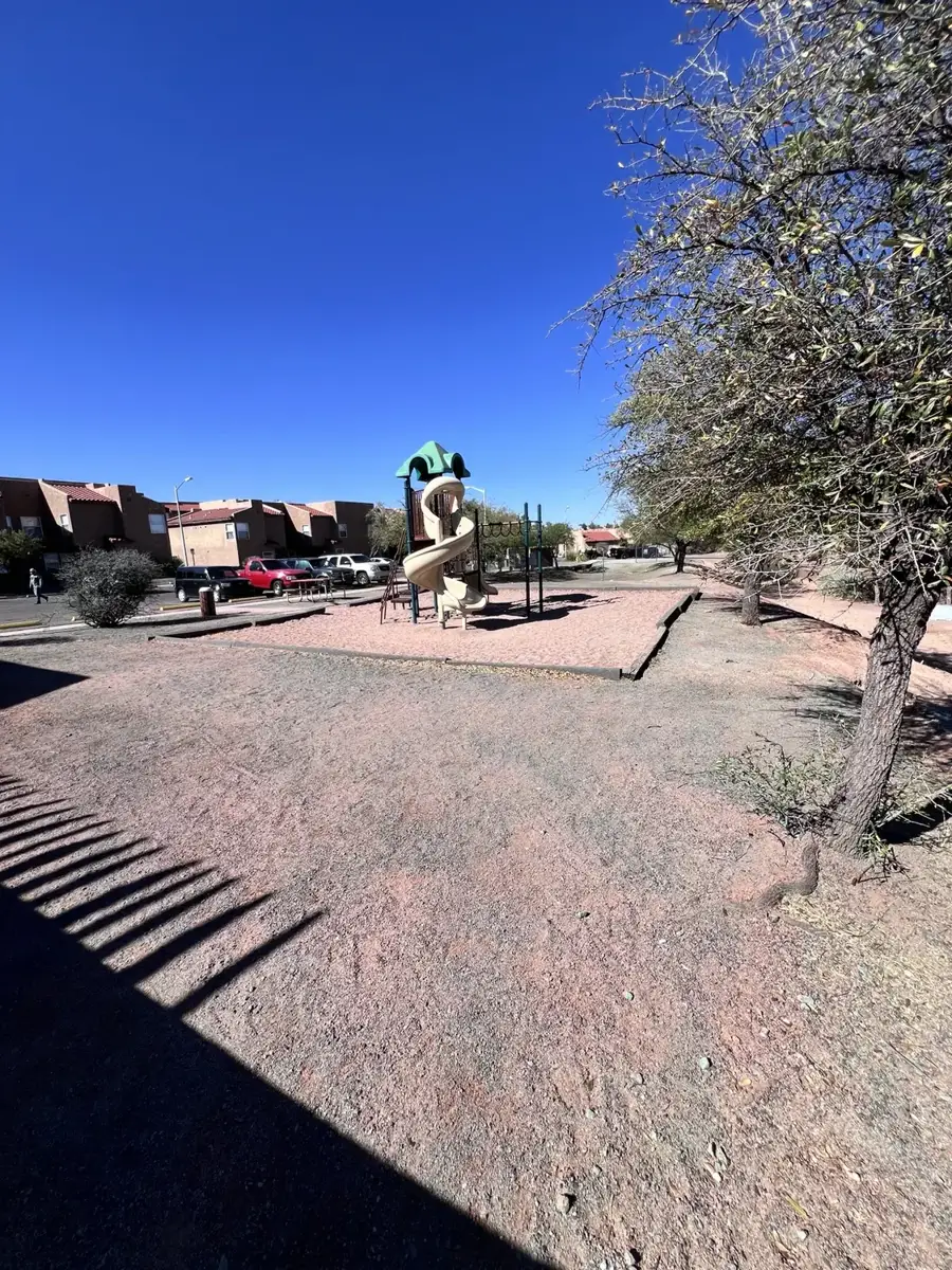 Apartment Complex — Nogales weed control property